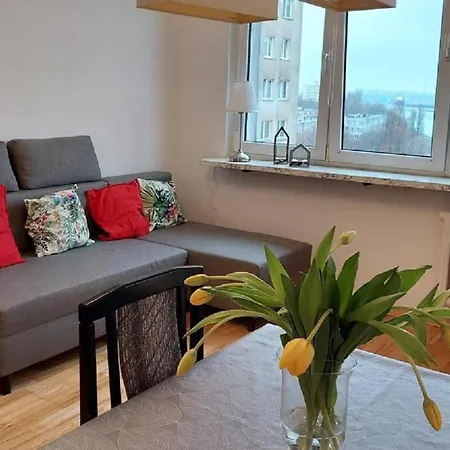 Bright And Cozy 34M Apartment Near Metro M2 And Tram Warsaw Exterior photo